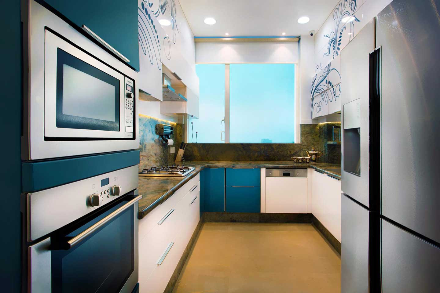 LUXURY LIVING